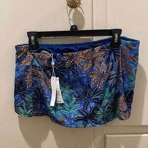 Bleu Rod Beattie Blue and Green Leaf Skirt